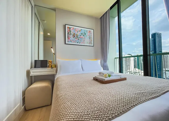 Cbd Living 2 Bedroom ︱prime Sukhumvit ︱walk To Bts Asok & Mrt Skv ︱ultrawi-fi * Bangkok