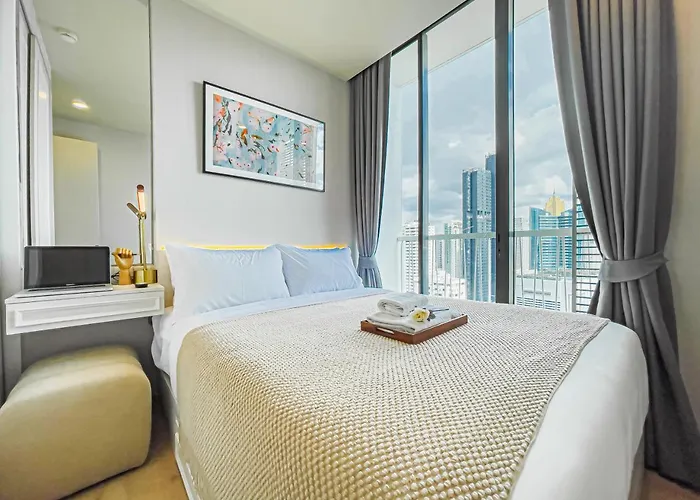 Apartment Cbd Living 2 Bedroom ︱prime Sukhumvit ︱walk To Bts Asok & Mrt Skv ︱ultrawi-fi Bangkok