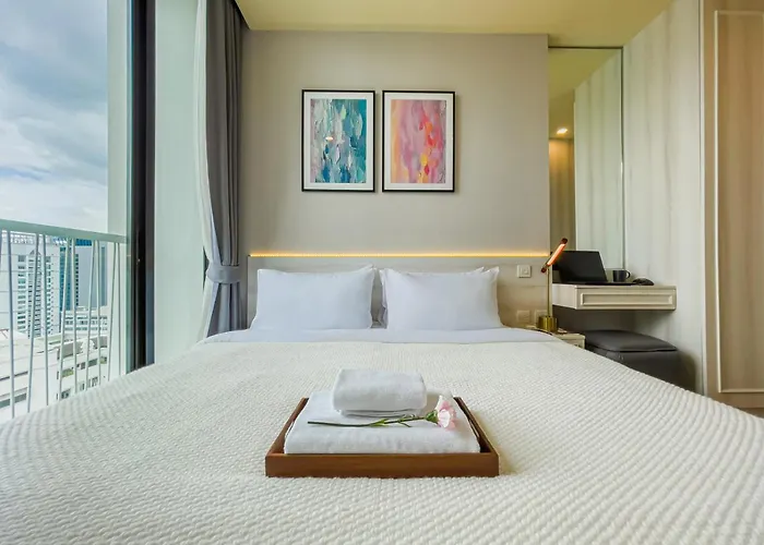 Cbd Living 2 Bedroom ︱prime Sukhumvit ︱walk To Bts Asok & Mrt Skv ︱ultrawi-fi Apartment Bangkok