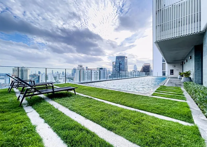 Cbd Living 2 Bedroom ︱prime Sukhumvit ︱walk To Bts Asok & Mrt Skv ︱ultrawi-fi Apartment Bangkok